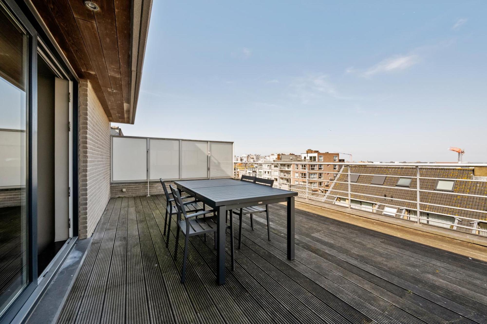 Modern Penthouse With Unique Terraces! Apartment Oostende Bagian luar foto
